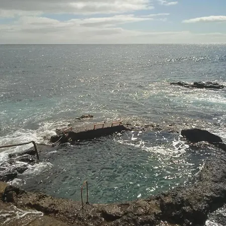 In Garachico With Mountain Views 別荘 *