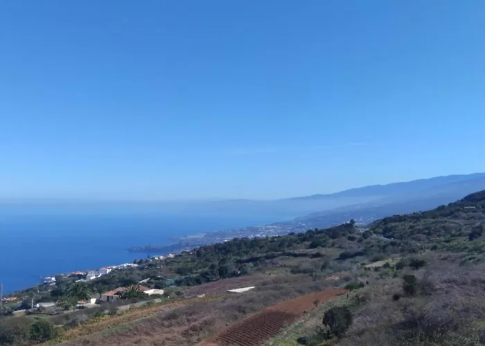 Semesterbostad In Garachico With Mountain Views *