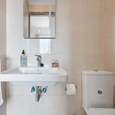 Ferienhaus In Garachico With Mountain Views Genovés