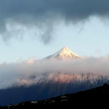 In Garachico With Mountain Views * Genovés