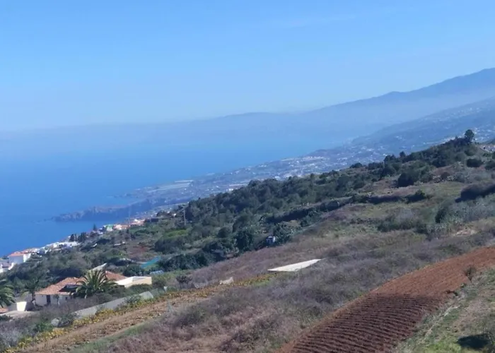 In Garachico With Mountain Views Casa vacanze