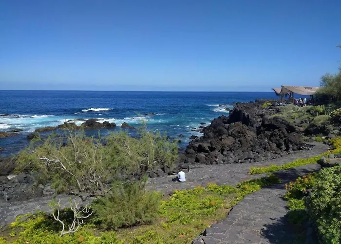 In Garachico With Mountain Views Genovés