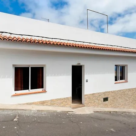 بيت للعطل In Garachico With Mountain Views