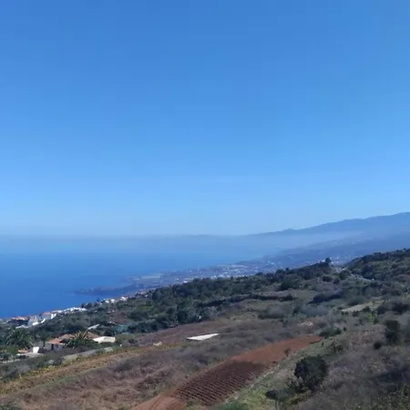 بيت للعطل In Garachico With Mountain Views *