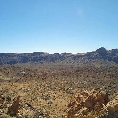 بيت للعطل In Garachico With Mountain Views *